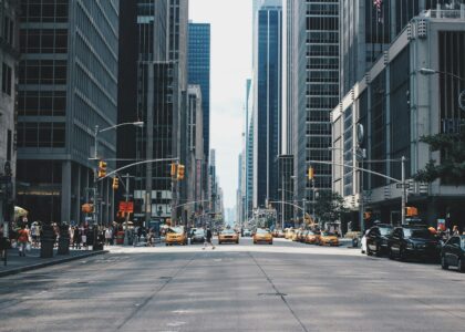 City street and navigation context representing local private investigator search intent